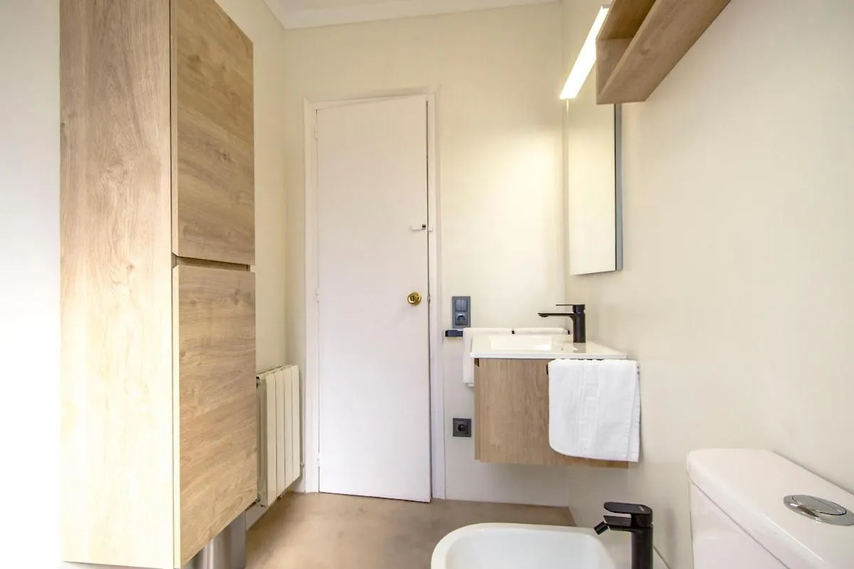 산타콜로마데파르네스 Catalunya Casas Unique Costa Brava Abode With Train Access To Bcn 빌라
